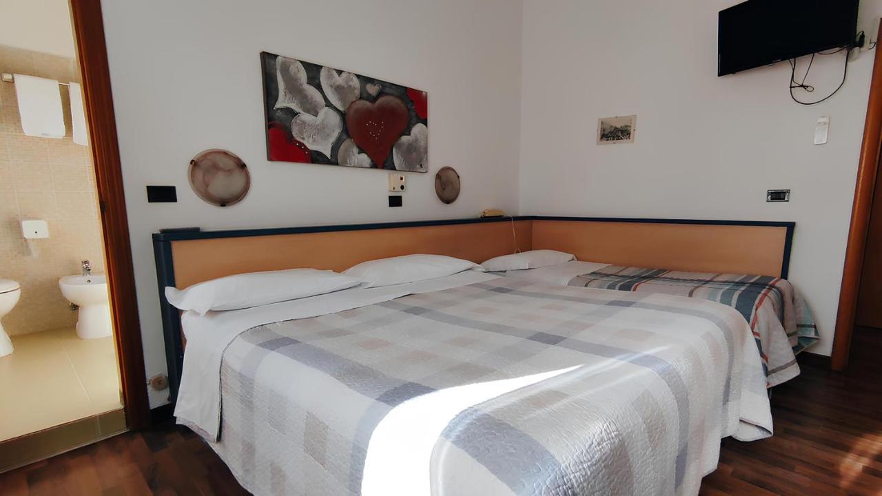 Birilli B&B Civitanova Marche Bagian luar foto