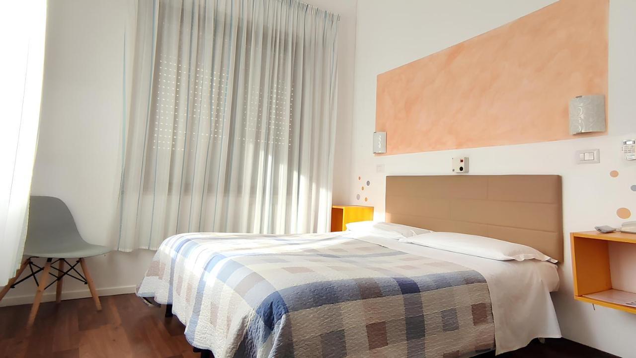 Birilli B&B Civitanova Marche Bagian luar foto